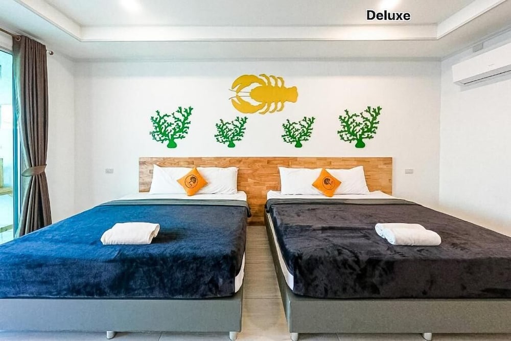 Deluxe Double or Twin Room
