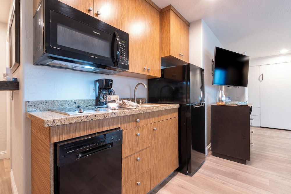 Junior Suite, 1 Bedroom - Photo 16