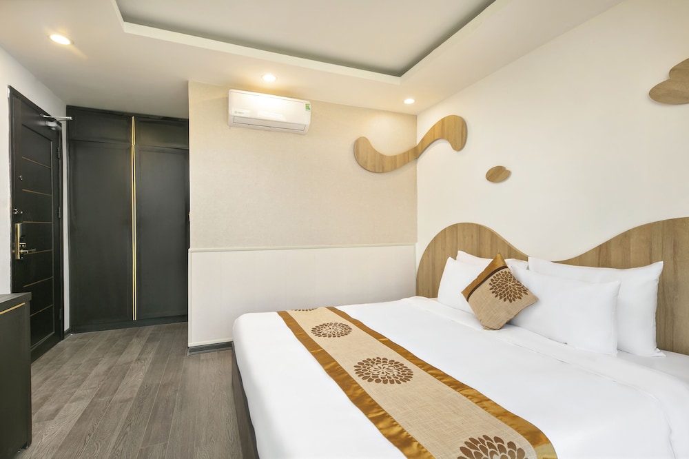 Superior King Room photo 3