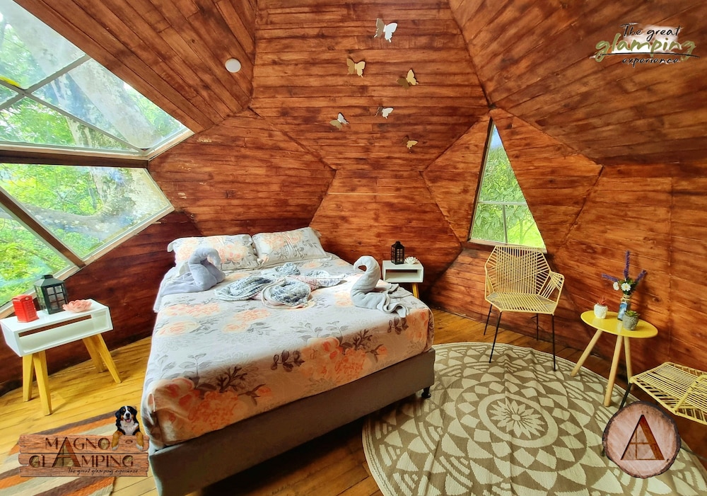 Deluxe Double Room, 1 Double Bed, Mountain View, Garden Area photo 1