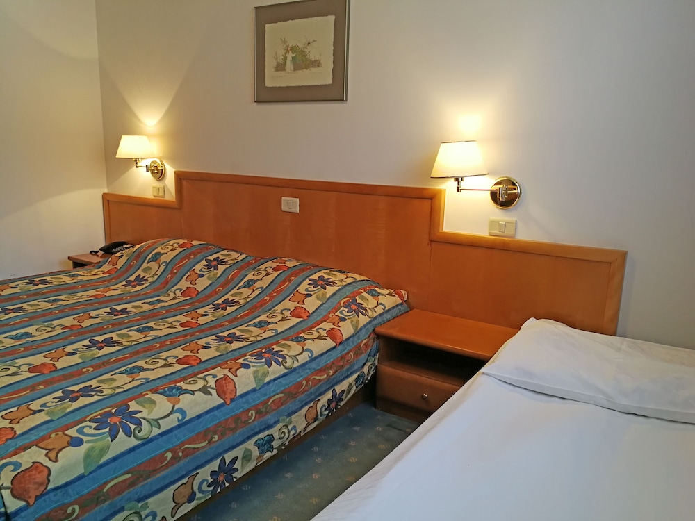 Standard Room (plus 1/2+1) photo 1