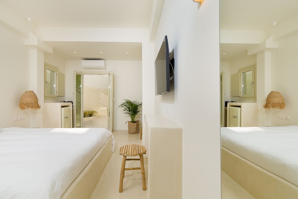 The Petite Double Room