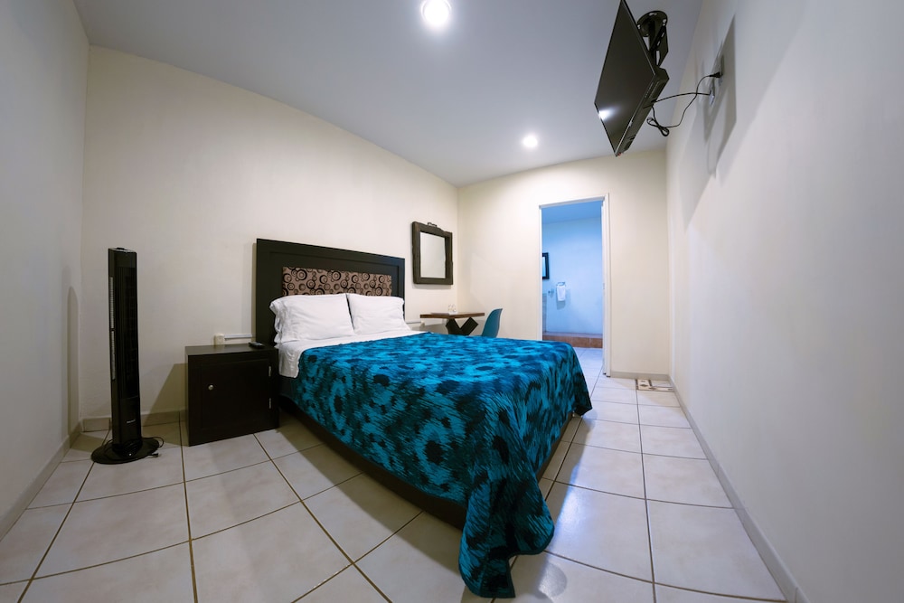 Standard Room, 1 Double Bed photo 2