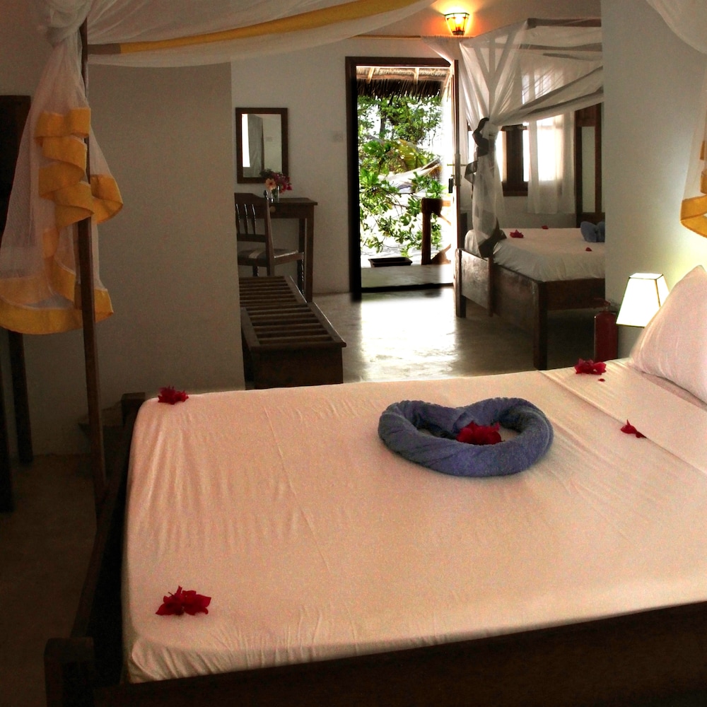 Double or Twin Room, Sea View photo 2