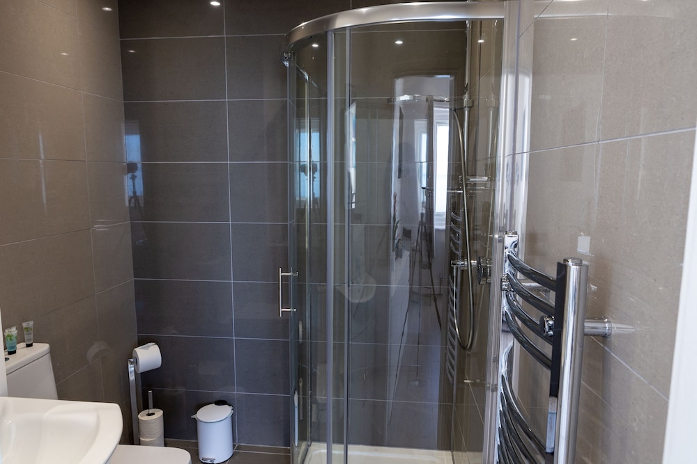 Triple Room, Ensuite, Sea View - Photo 7