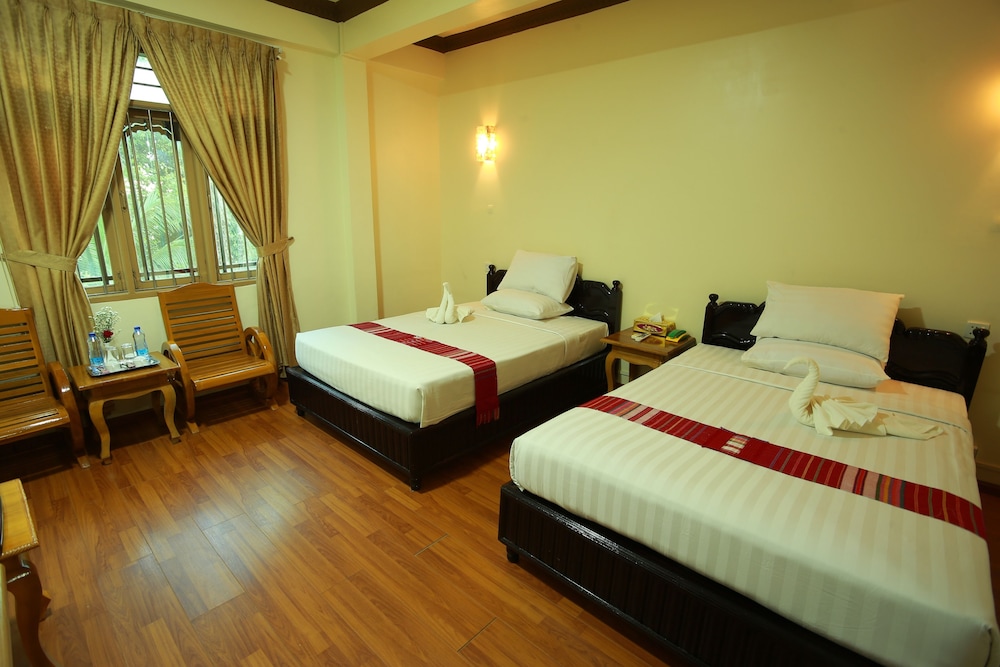 Deluxe Twin Room photo 2