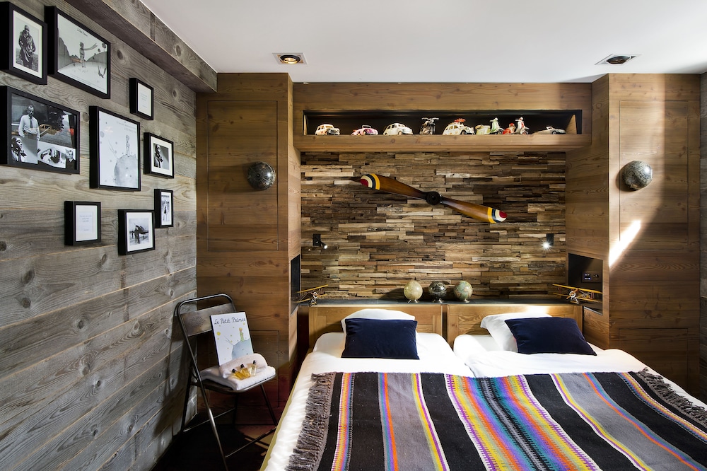 Double or Twin Room (La Voyage)