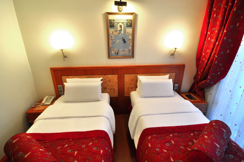 ECONOMIC TWIN ROOM photo 1
