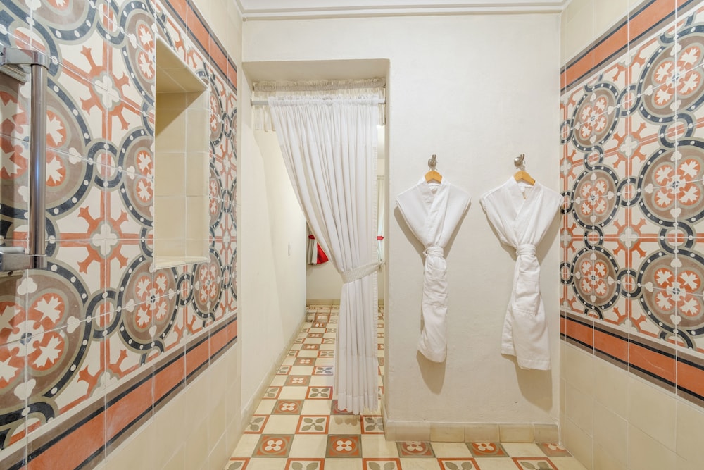 Master Suite - Photo 32