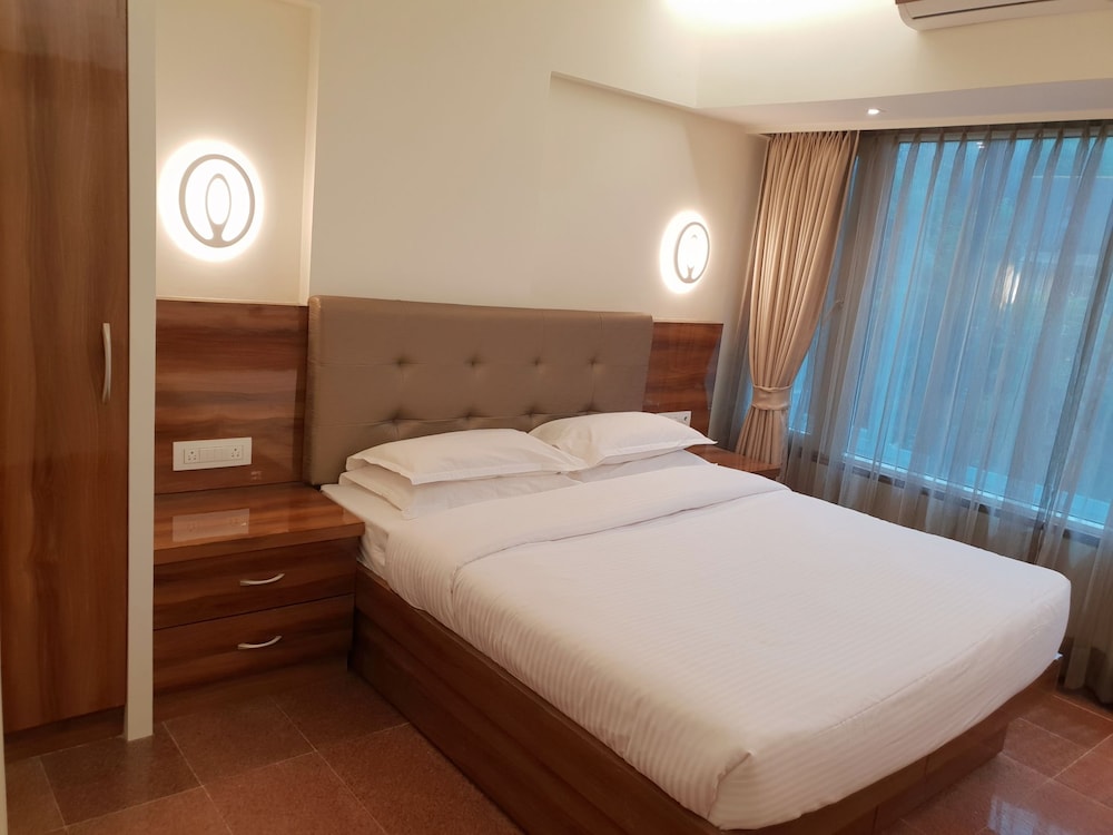 Premium Room - Photo 14