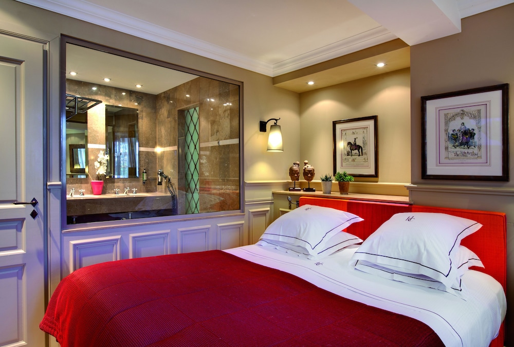 Classic Double Room (occ max 2) photo 2