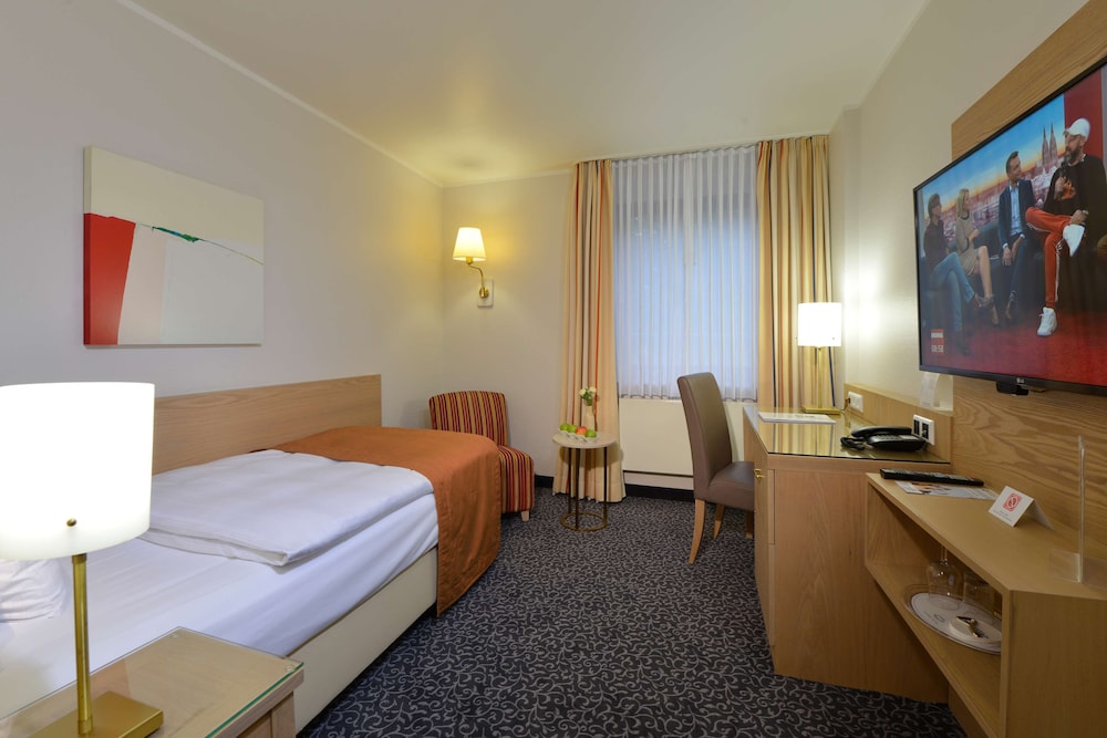 Economy Room, 1 Twin Bed photo 3