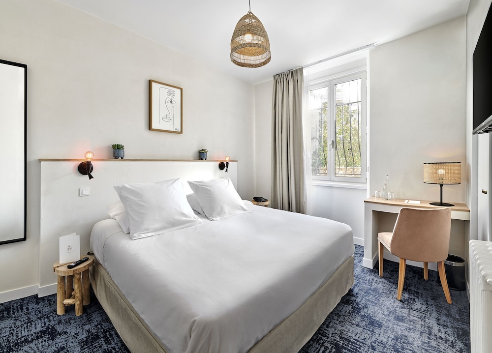 Classic Double Room - Photo 1