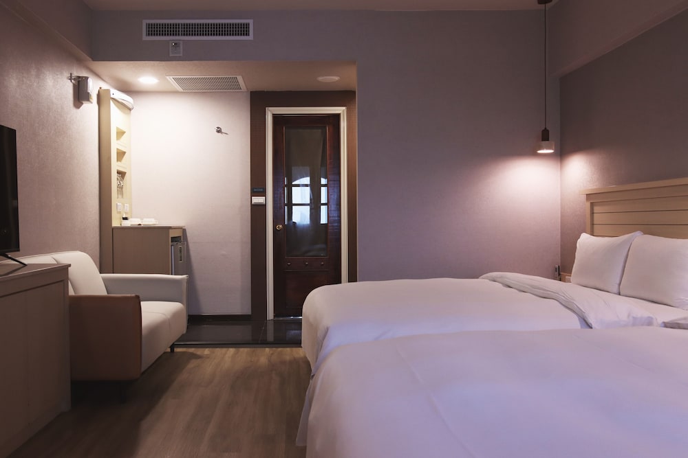 Deluxe Quadruple Room photo 3