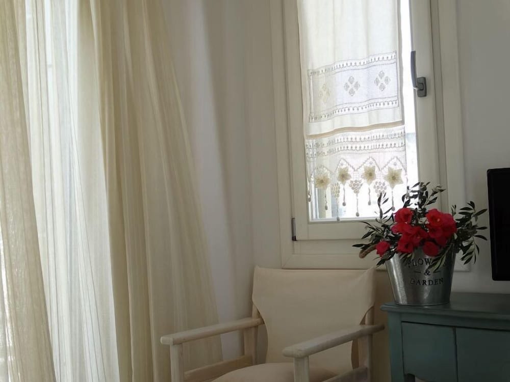 Suite, 1 Bedroom photo 3