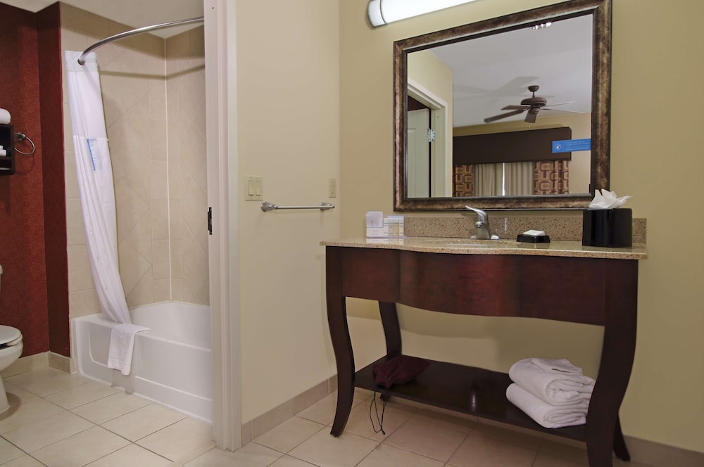 King Suite, Standard Studio, Non Smoking - Photo 3