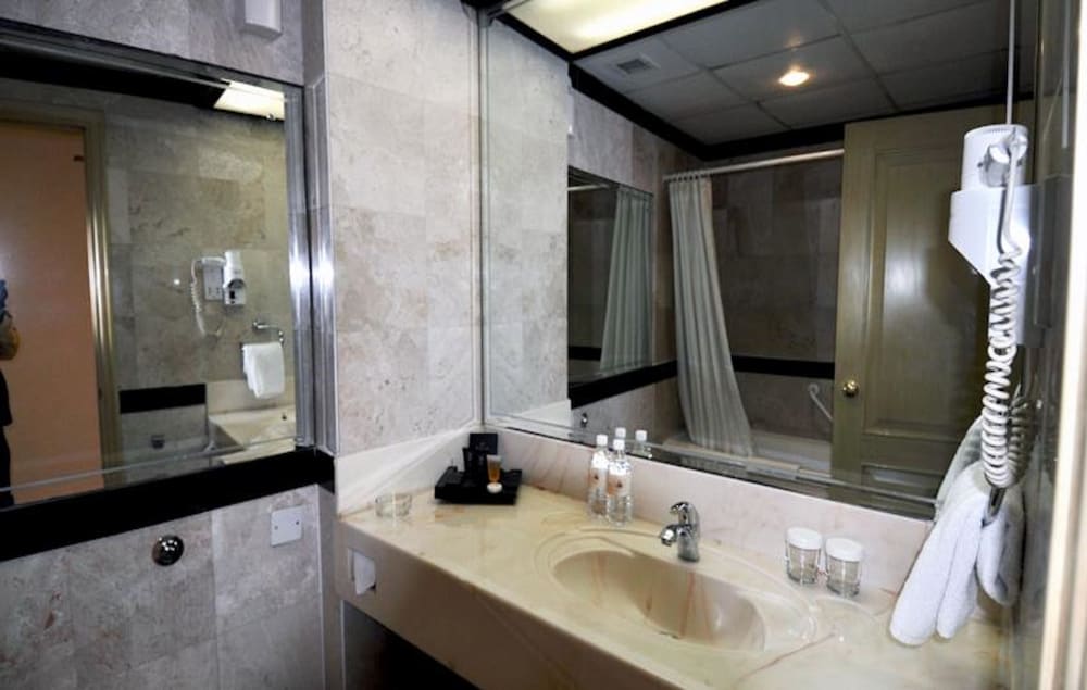 Superior Double Room, 1 King Bed - Photo 11