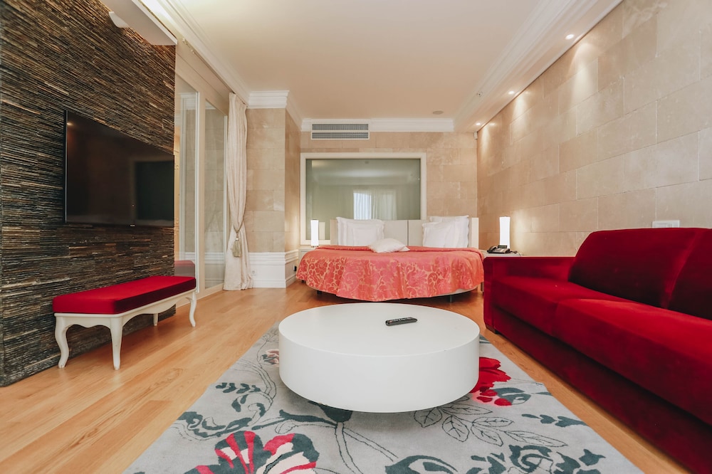 Family Studio Suite - Photo 7