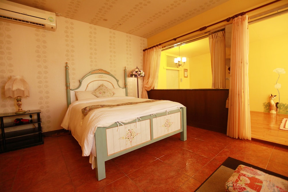 Signature House, 1 Double Bed, Terrace photo 1