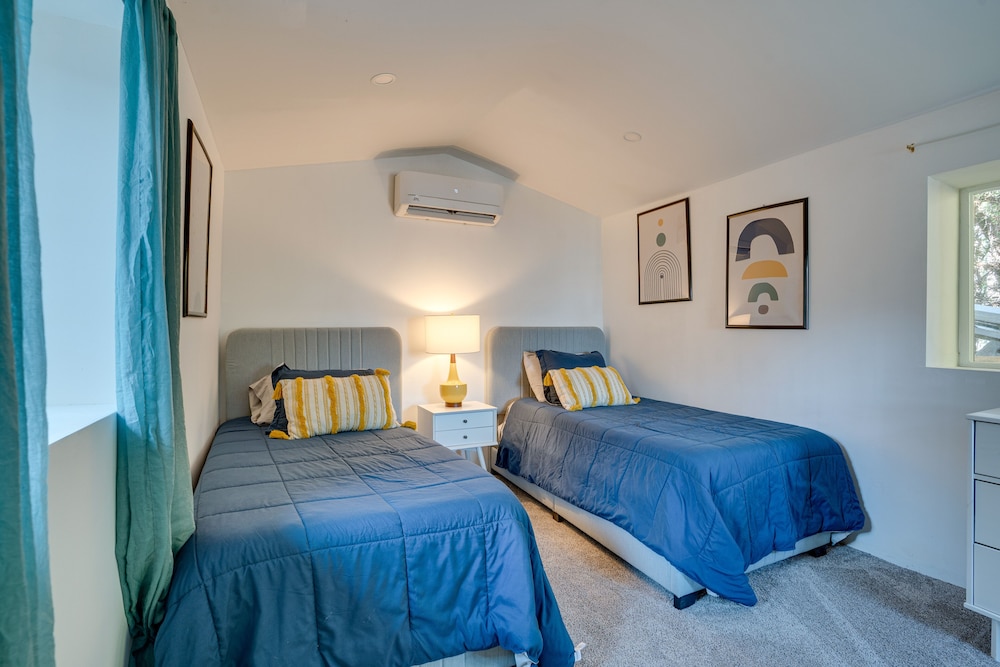 House (3 Bedrooms) photo 2
