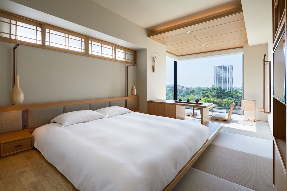 Double Room, Non Smoking, Ensuite (Corner Room, Up To 2 Person)
