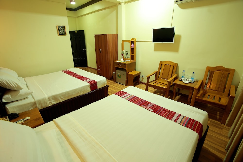 Deluxe Twin Room photo 1