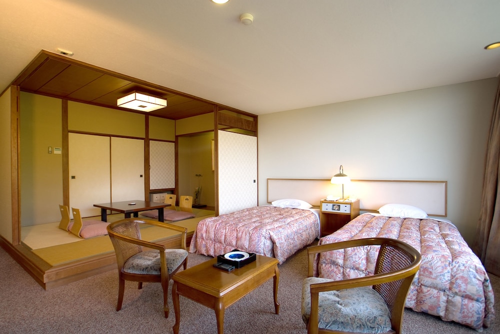 Satsuma Kyakuden Semi Western-style Room with 2 beds + Japanese Futon