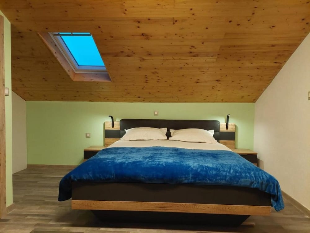 Apartment (Nave - private pool - H(4+1))
