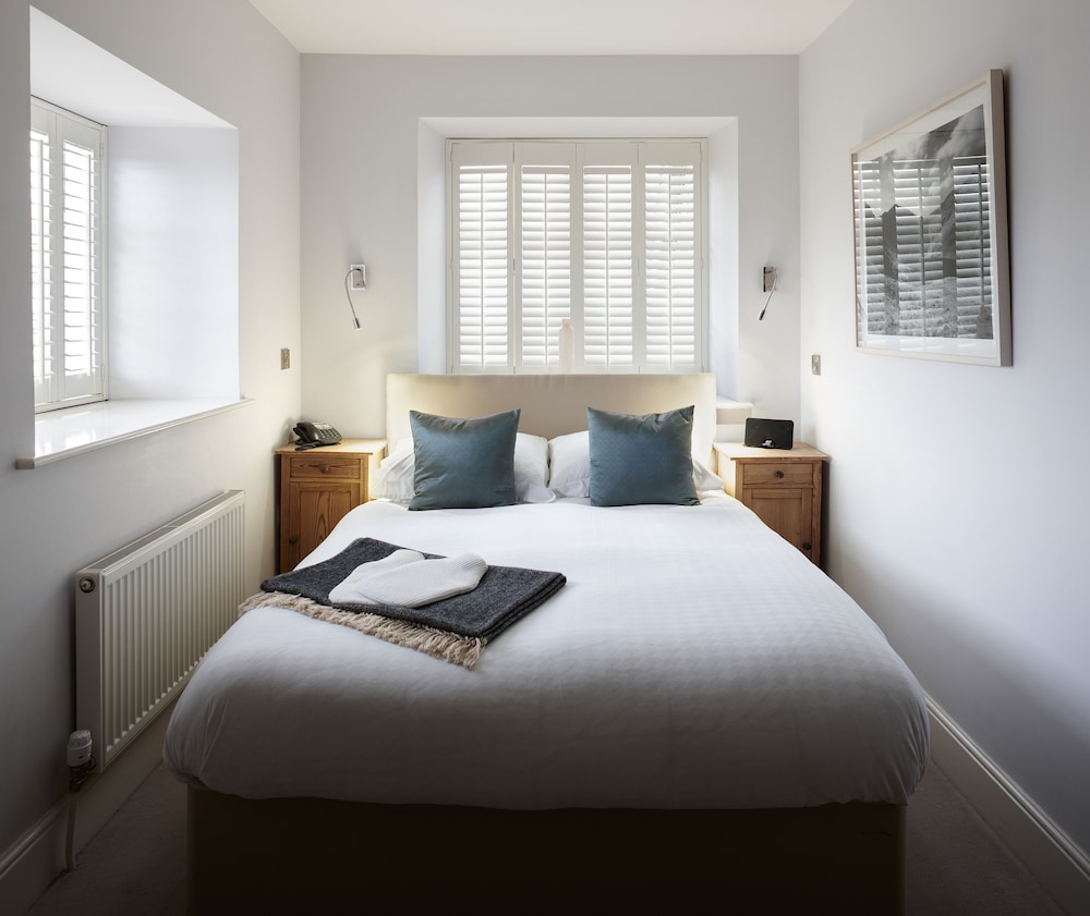 Standard Double Room photo 2