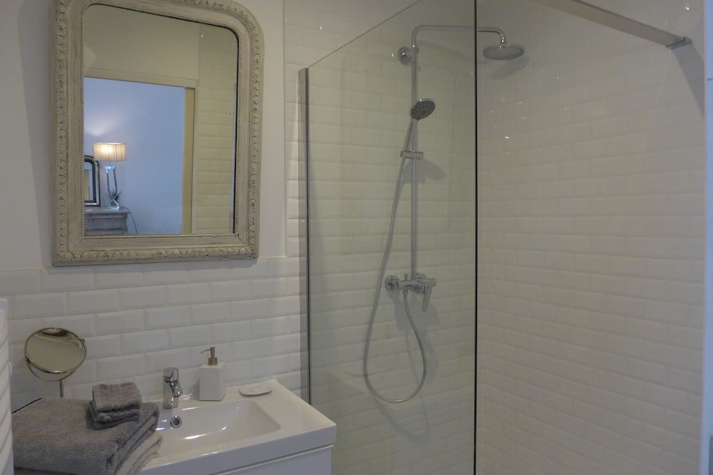 Double Room, Non Smoking (Les Annabelles) photo 2