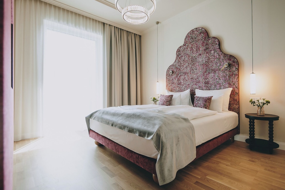 Deluxe Studio Suite photo 1