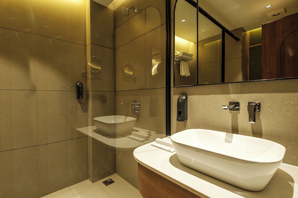 Urban Corner Room - Photo 43