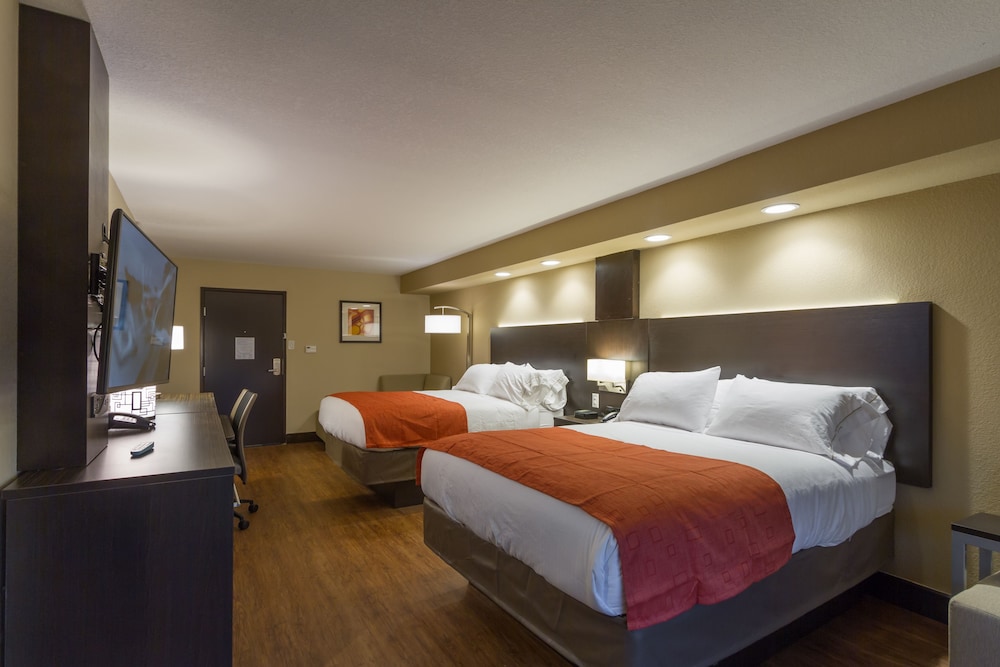 Standard Room, 2 Queen Beds photo 2