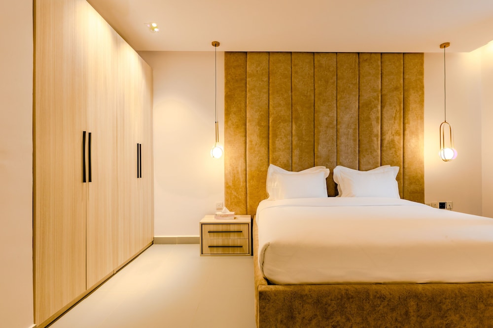 Executive Suite photo 1
