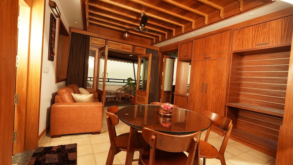 Presidential Room
