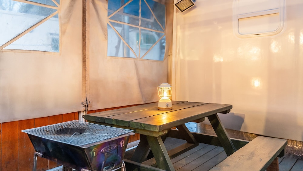 Basic Room, 1 Bedroom (Family Spa Caravan No. 3 (Spa/Random))