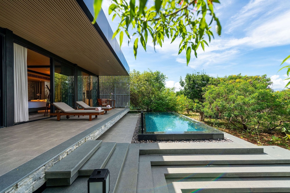 Premium Pool Villa photo 2