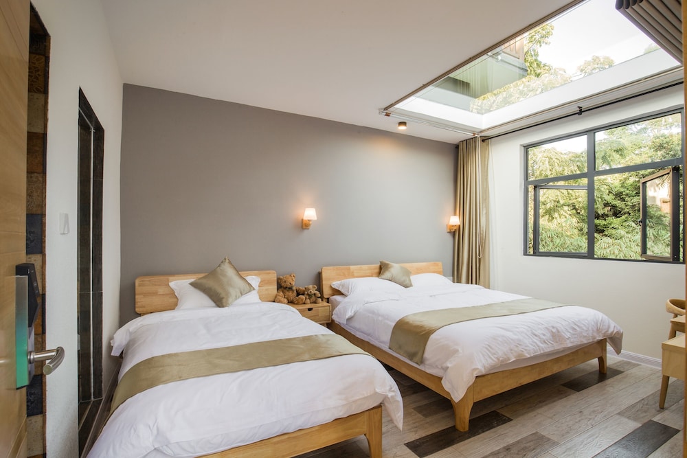 Luxury Suite With Terrace And Lake View photo 1
