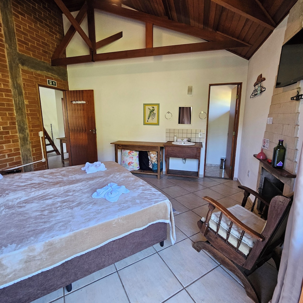 Economy Double Room Single Use, Garden View photo 2