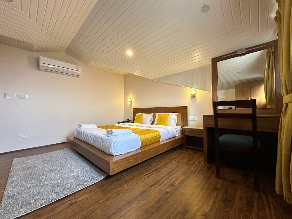 Superior Room, City View photo 2
