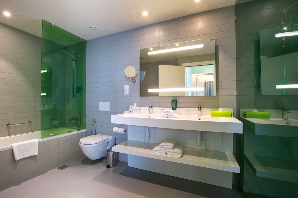 Suite, 1 Bedroom photo 2