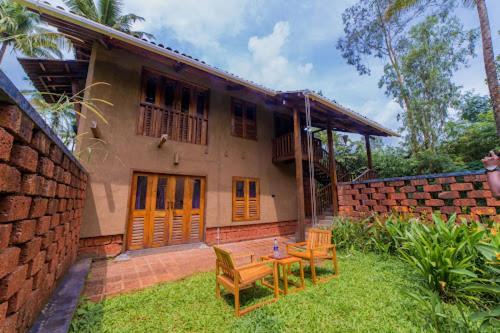 Villa photo 3