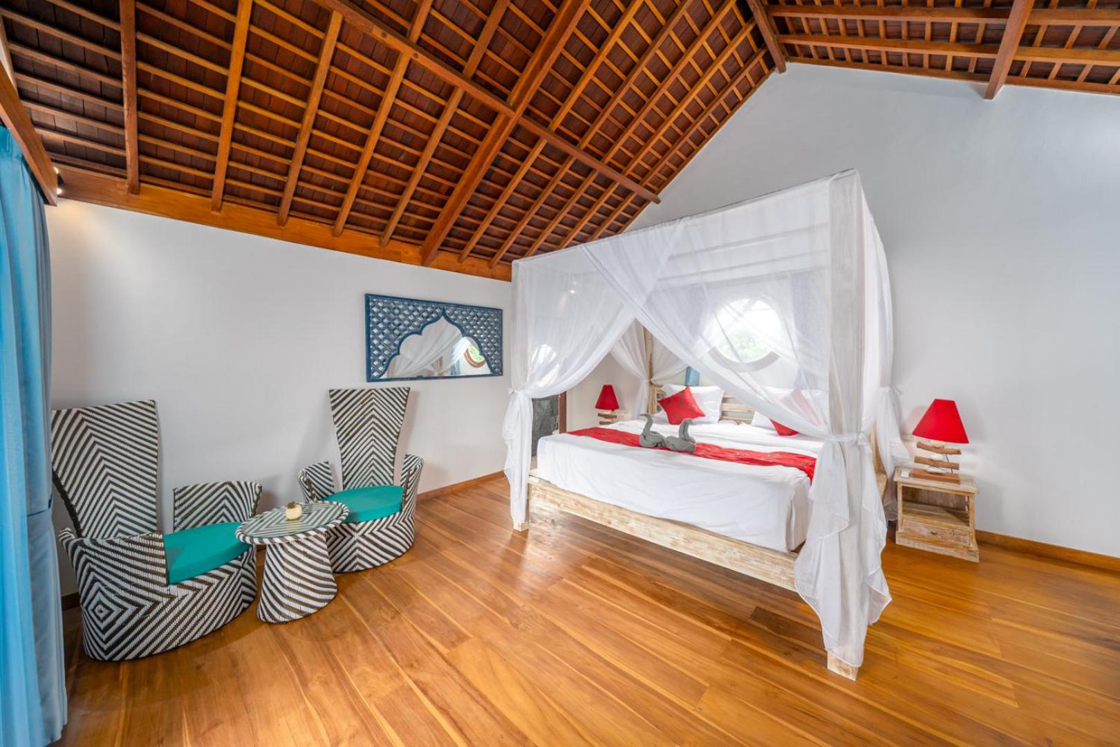Two-Bedroom Villa - Photo 12