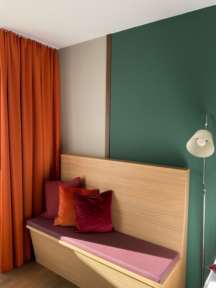 Business Single Room