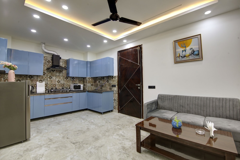 Family Apartment photo 3