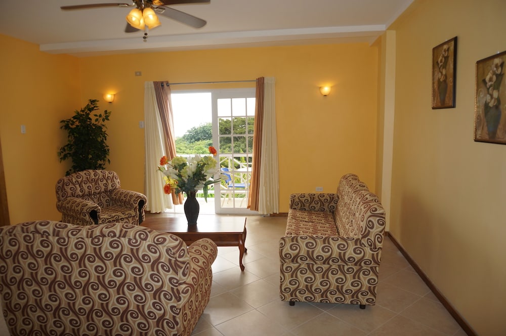 Apartment, 2 Bedrooms, 2 Bathrooms (Bougian Villea) photo 3