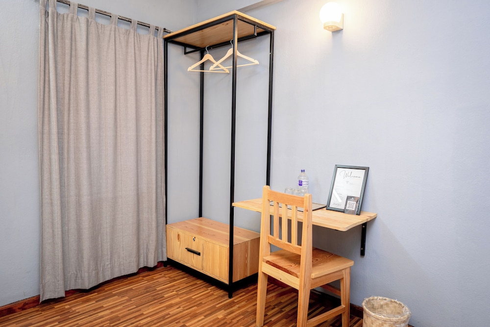 Standard Single Room photo 2