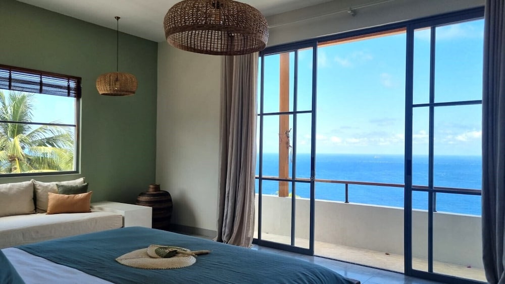 Luxury Villa, Sea View