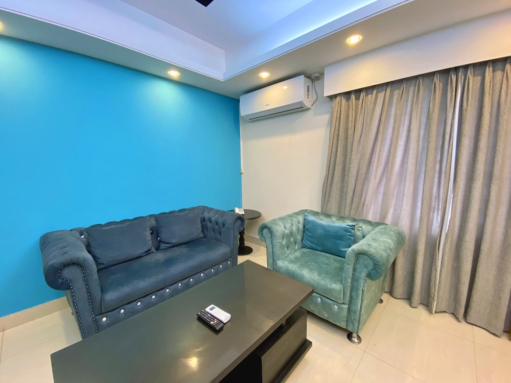 Deluxe Triple Room - Photo 4