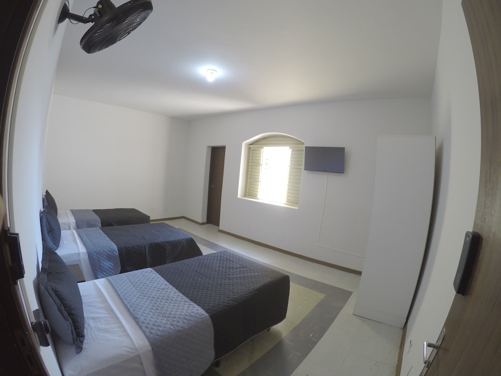 Standard Triple Room photo 2